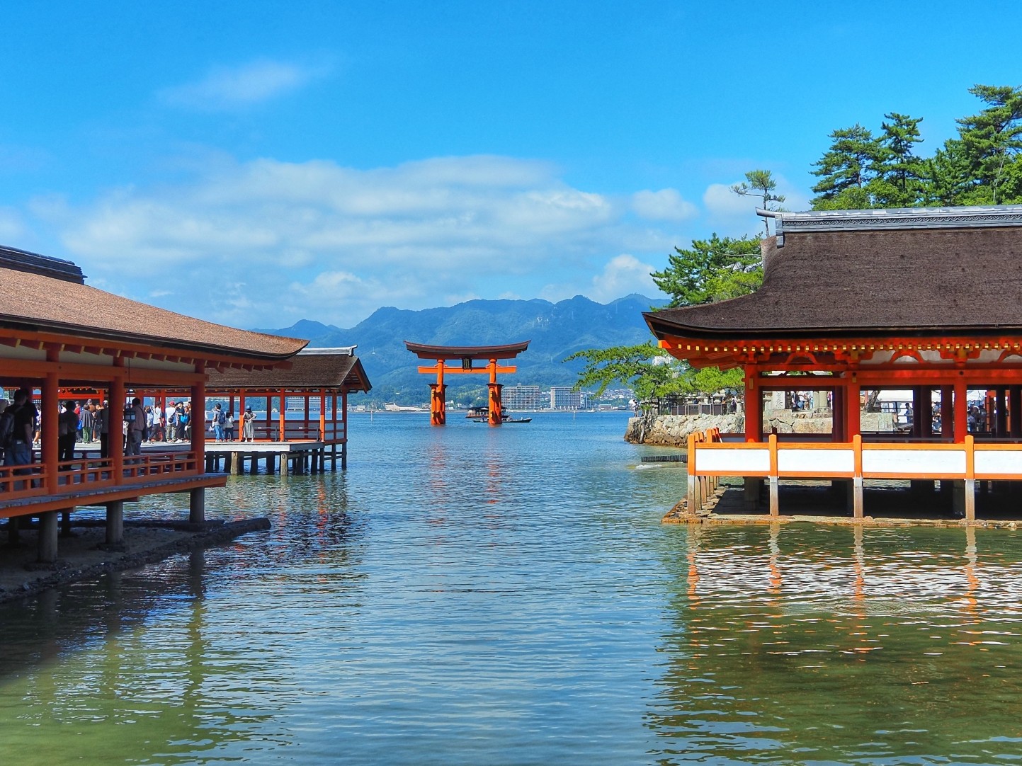 厳島神社