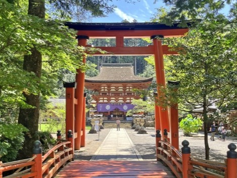 丹生都比売神社