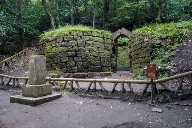 寺山炭窯跡