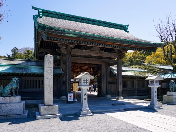 辺津宮