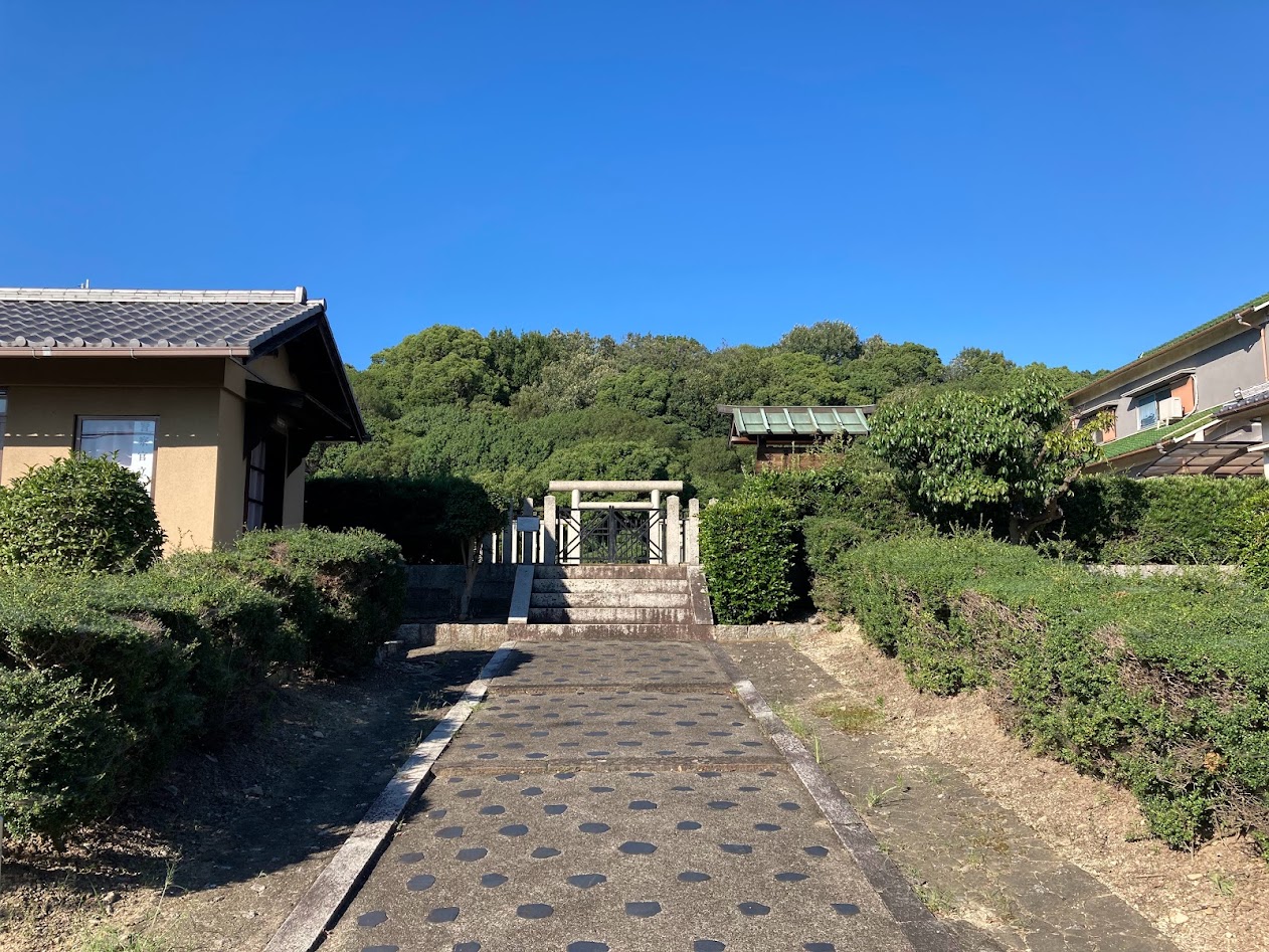 中ツ山古墳